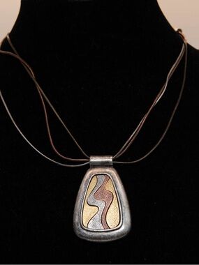 Multitone Metallic Wave Pendant Necklace - Unknown Brand - Gold, Silver, Copper